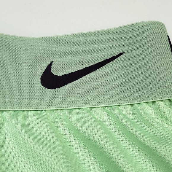 Nike Trophy Short Girl's Dri Running Training Athletic Purple Green DA1099-525 - Picture 4 of 8